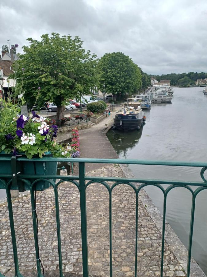 Entre Loire Et Canal Briare Extérieur photo